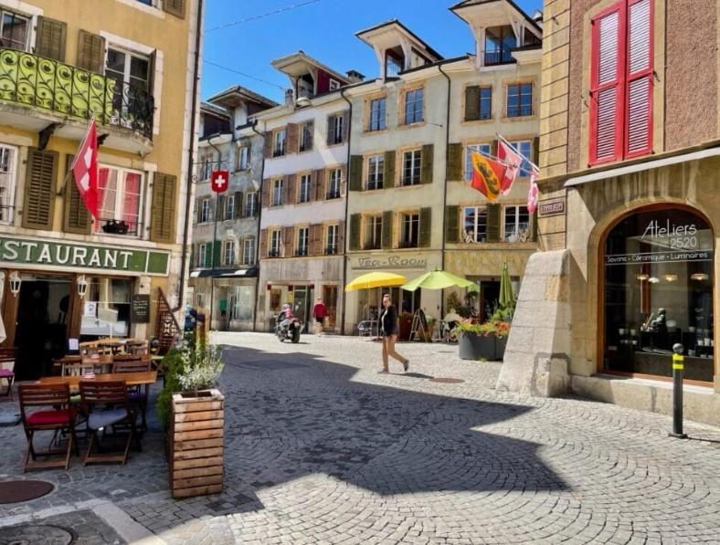 La Bergerie Hostel La Neuveville Luaran gambar